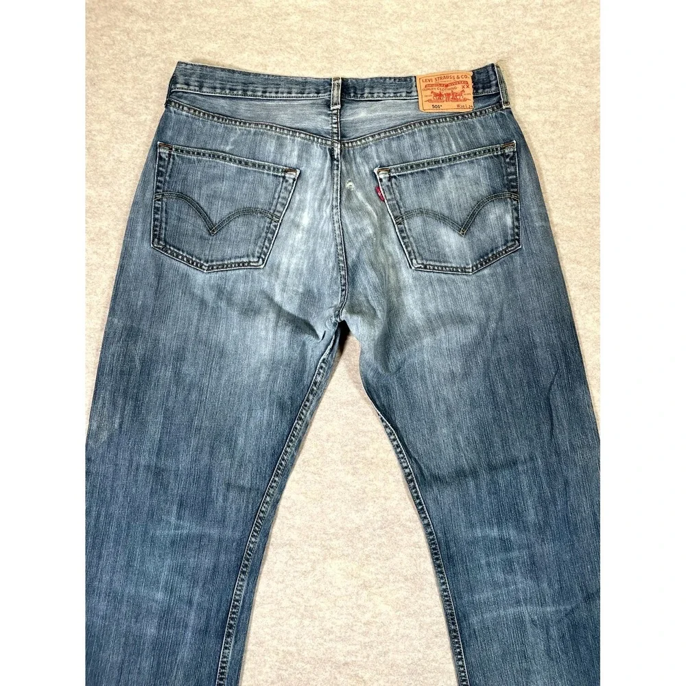 Levis 501 Jeans Mens 38x34 Blue Whiskering‎ Denim Cotton Button Fly Straight Leg